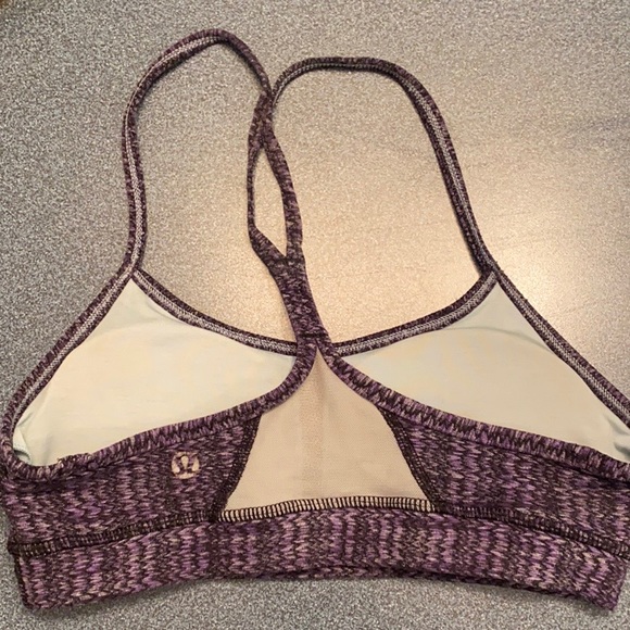 Lululemon Sports Bra (Flow Y Bra IV) - Picture 4 of 5
